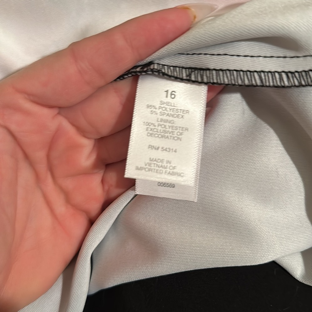 BRAND NEW BISOU DRESS - Picture 6 of 6